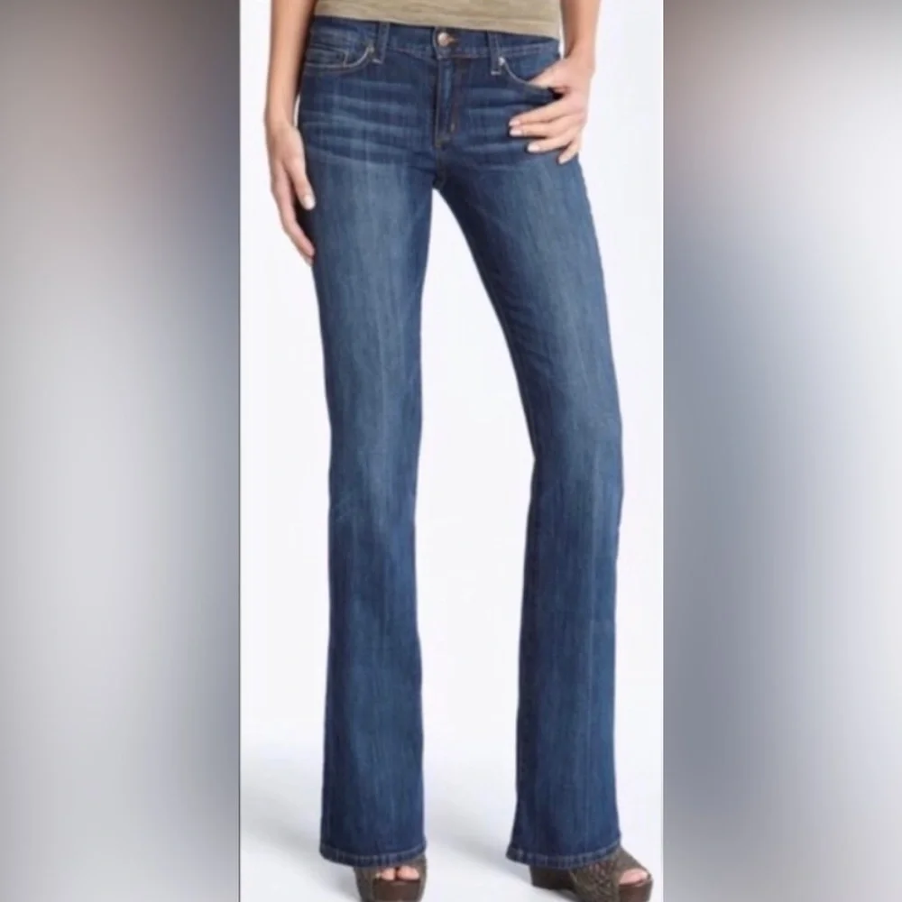 Joe’s Jeans Size 27 Provocateur BOOT CUT Dark Wash